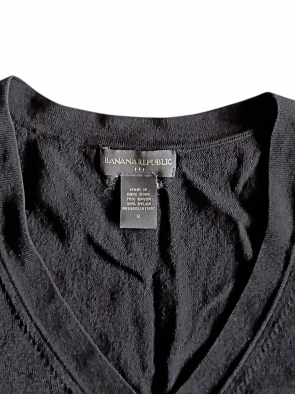 BANANA REPUBLIC Women's Sweater Top Black V Neck Sleeveless SMALL - Picture 4 of 4
